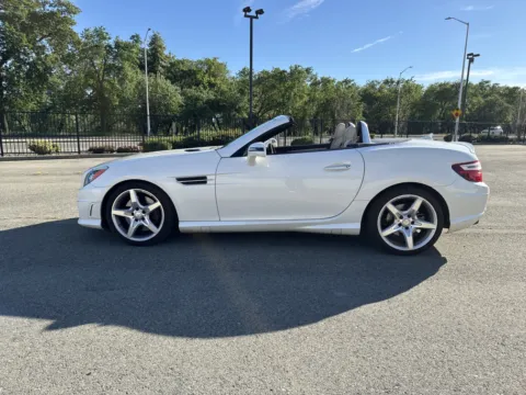 More photos of 2014 Mercedes-Benz SLK-Class SLK 350 at Park Marina Motors, CA
