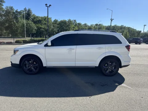 More photos of 2020 Dodge Journey Crossroad at Park Marina Motors, CA