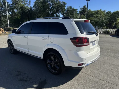 More photos of 2020 Dodge Journey Crossroad at Park Marina Motors, CA