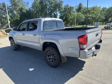 More photos of 2021 Toyota Tacoma SR5 at Park Marina Motors, CA