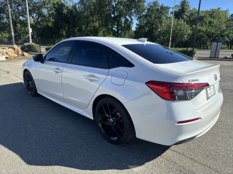 More photos of 2022 Honda Civic Sedan Sport at Park Marina Motors, CA