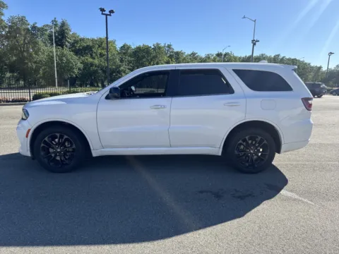 More photos of 2022 Dodge Durango SXT at Park Marina Motors, CA