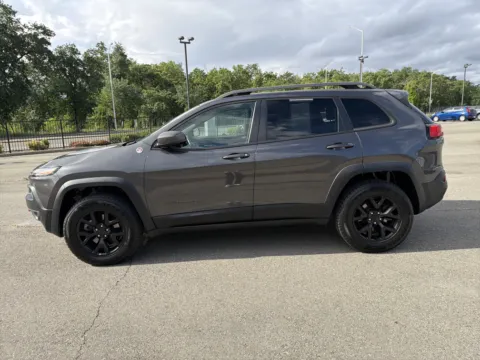 More photos of 2016 Jeep Cherokee Trailhawk at Park Marina Motors, CA
