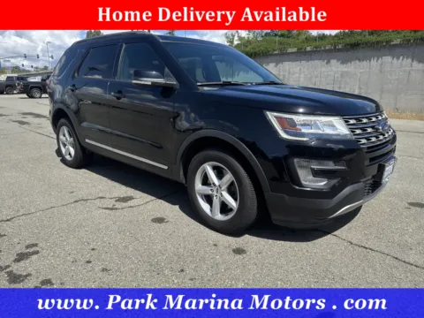 Black 2017 Ford Explorer XLT for sale in Redding, CA