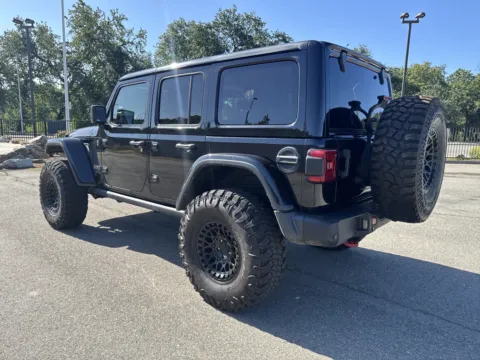 More photos of 2021 Jeep Wrangler Unlimited Rubicon at Park Marina Motors, CA