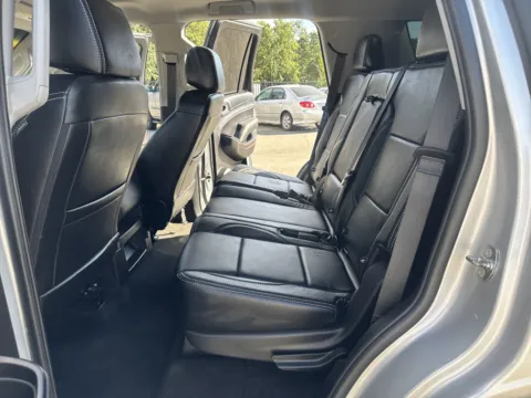 More photos of 2018 GMC Yukon SLE at Park Marina Motors, CA