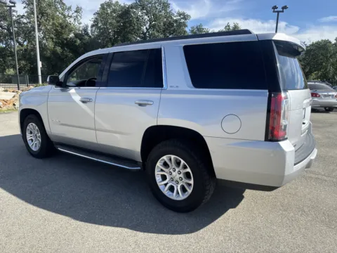 More photos of 2018 GMC Yukon SLE at Park Marina Motors, CA