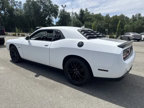 More photos of 2016 Dodge Challenger R/T at Park Marina Motors, CA