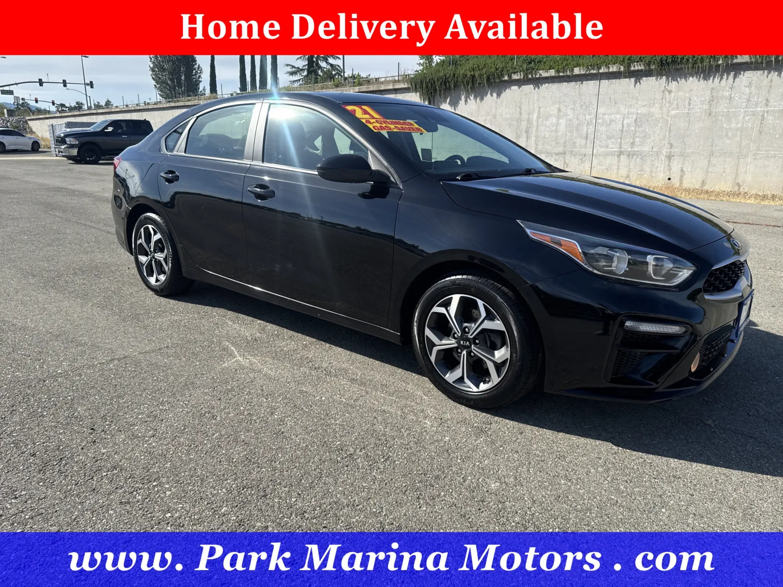 2021 Kia Forte LXS AT's photo