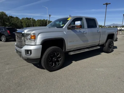 Another view of 2019 GMC Sierra 2500HD Denali for sale in Redding, CA at Park Marina Motors