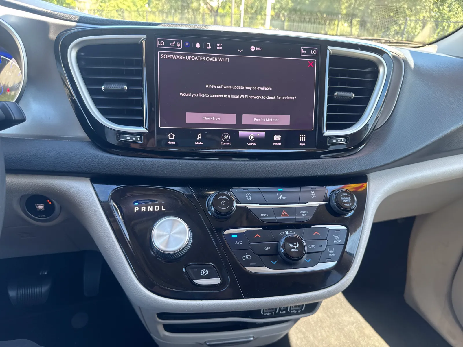 2022 Chrysler Pacifica Touring L - Photo 20