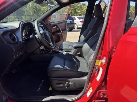 More photos of 2017 Toyota RAV4 SE at Park Marina Motors, CA