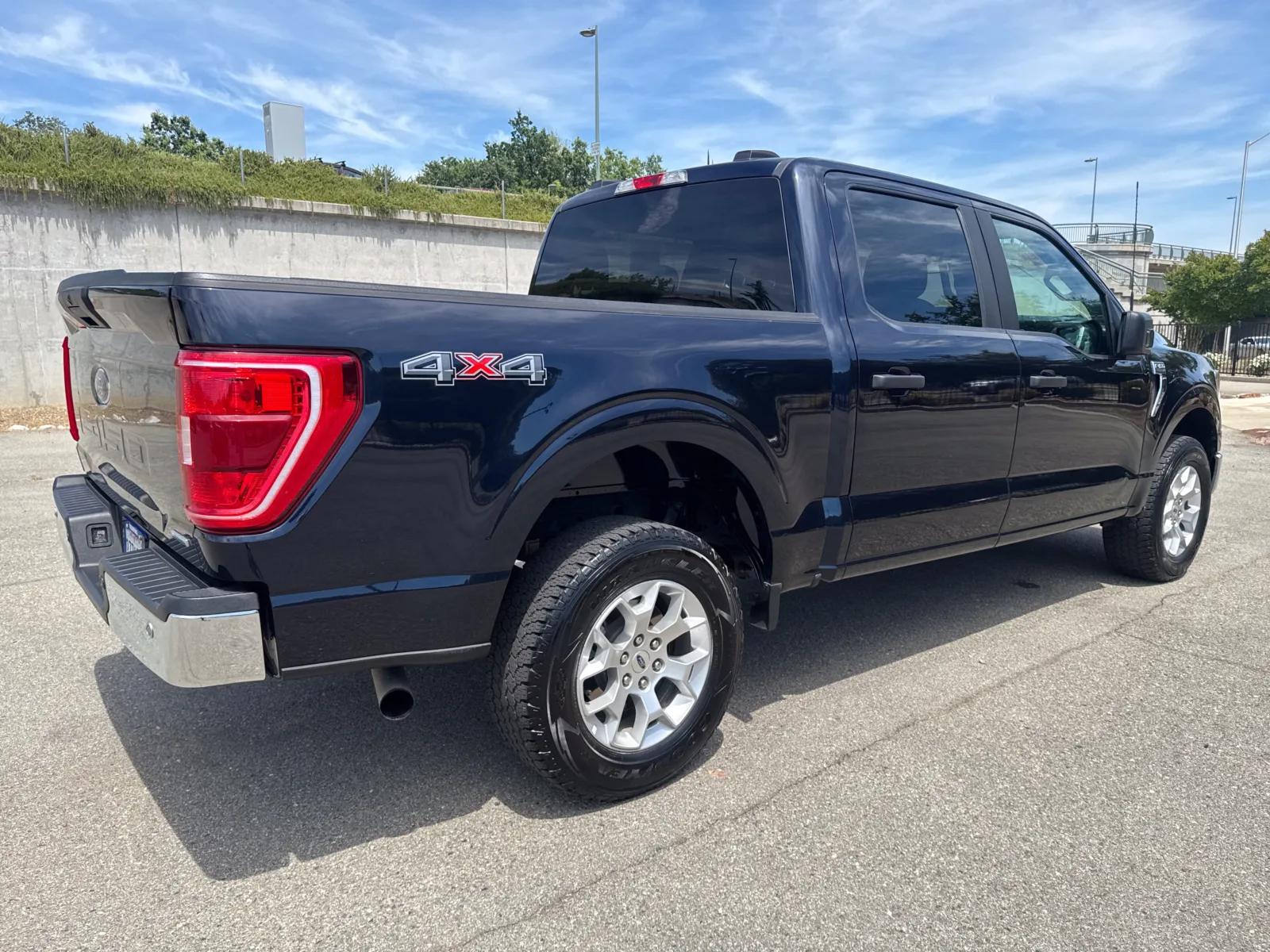 2023 Ford F-150 XL - Photo 7