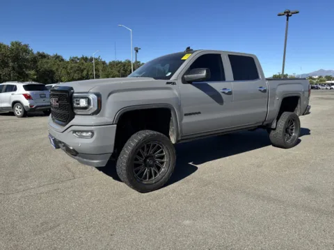 More photos of 2017 GMC Sierra 1500 SLT at Park Marina Motors, CA