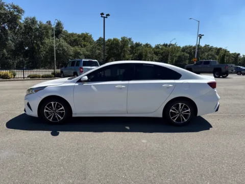 More photos of 2023 Kia Forte LXS at Park Marina Motors, CA