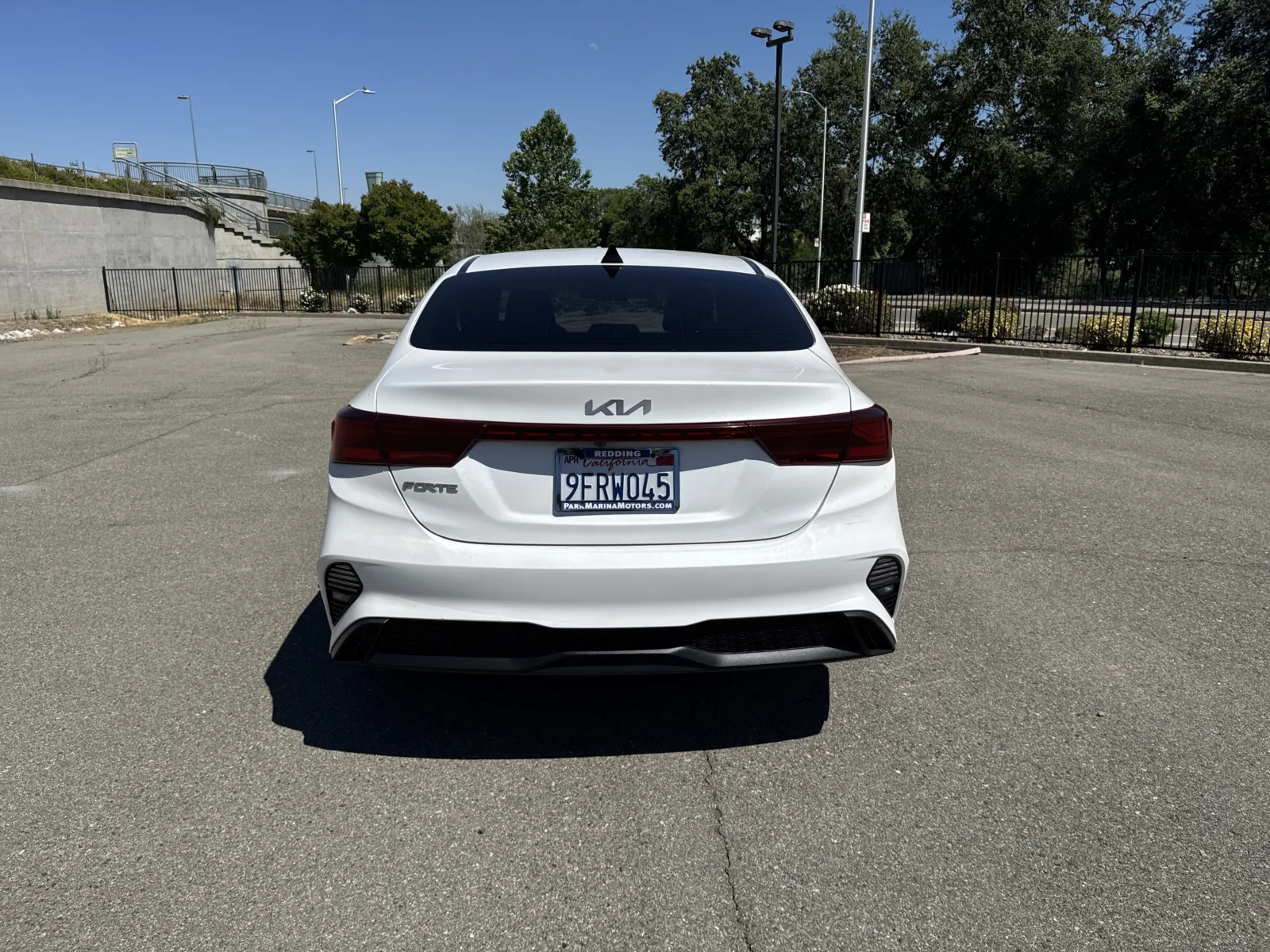 2023 Kia Forte LXS - Photo 6