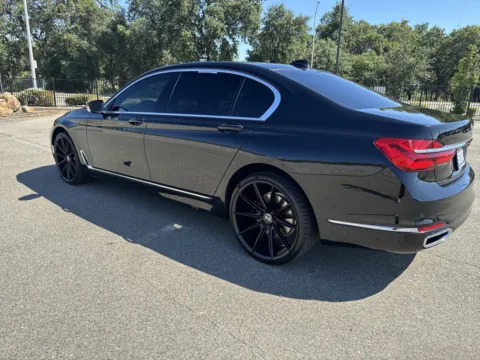 More photos of 2018 BMW 7 Series 750i at Park Marina Motors, CA