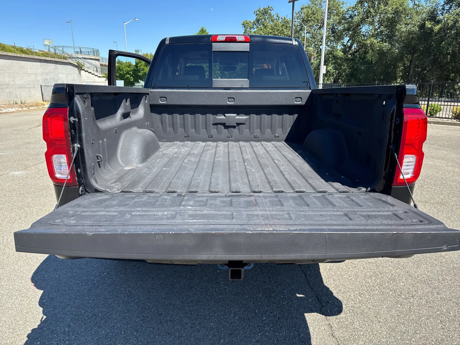 Chevrolet Silverado photo 27
