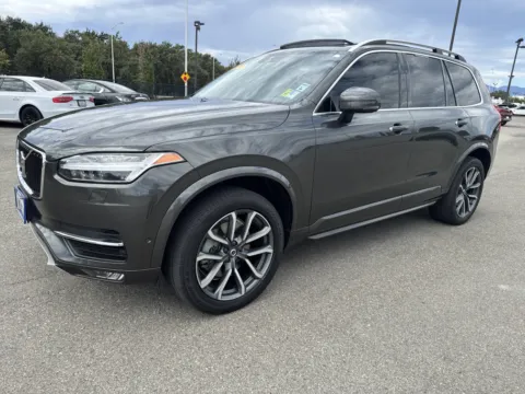 More photos of 2018 Volvo XC90 Momentum at Park Marina Motors, CA