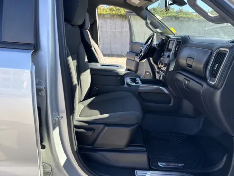 More photos of 2020 Chevrolet Silverado 1500 RST at Park Marina Motors, CA