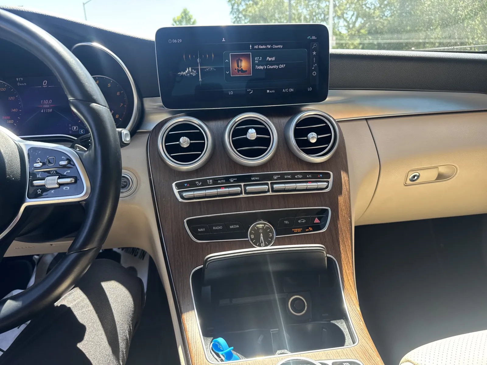 Mercedes-Benz C-Class photo 21