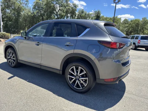 More photos of 2018 Mazda CX-5 Touring at Park Marina Motors, CA