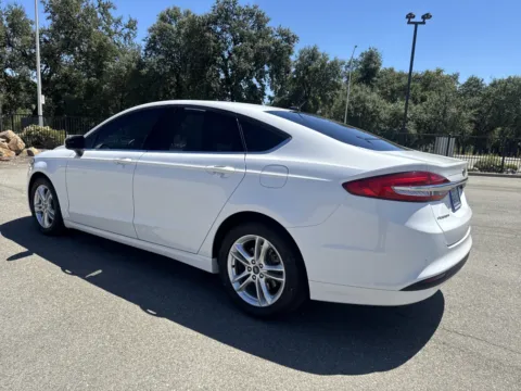 More photos of 2018 Ford Fusion SE at Park Marina Motors, CA