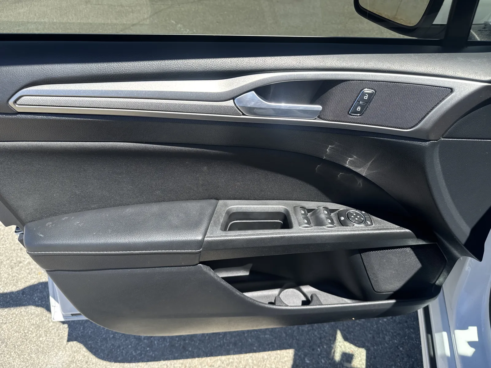 2018 Ford Fusion SE - Photo 12