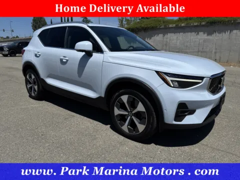 White 2024 Volvo XC40 Plus Bright Theme for sale in Redding, CA