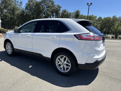 More photos of 2024 Ford Edge at Park Marina Motors, CA