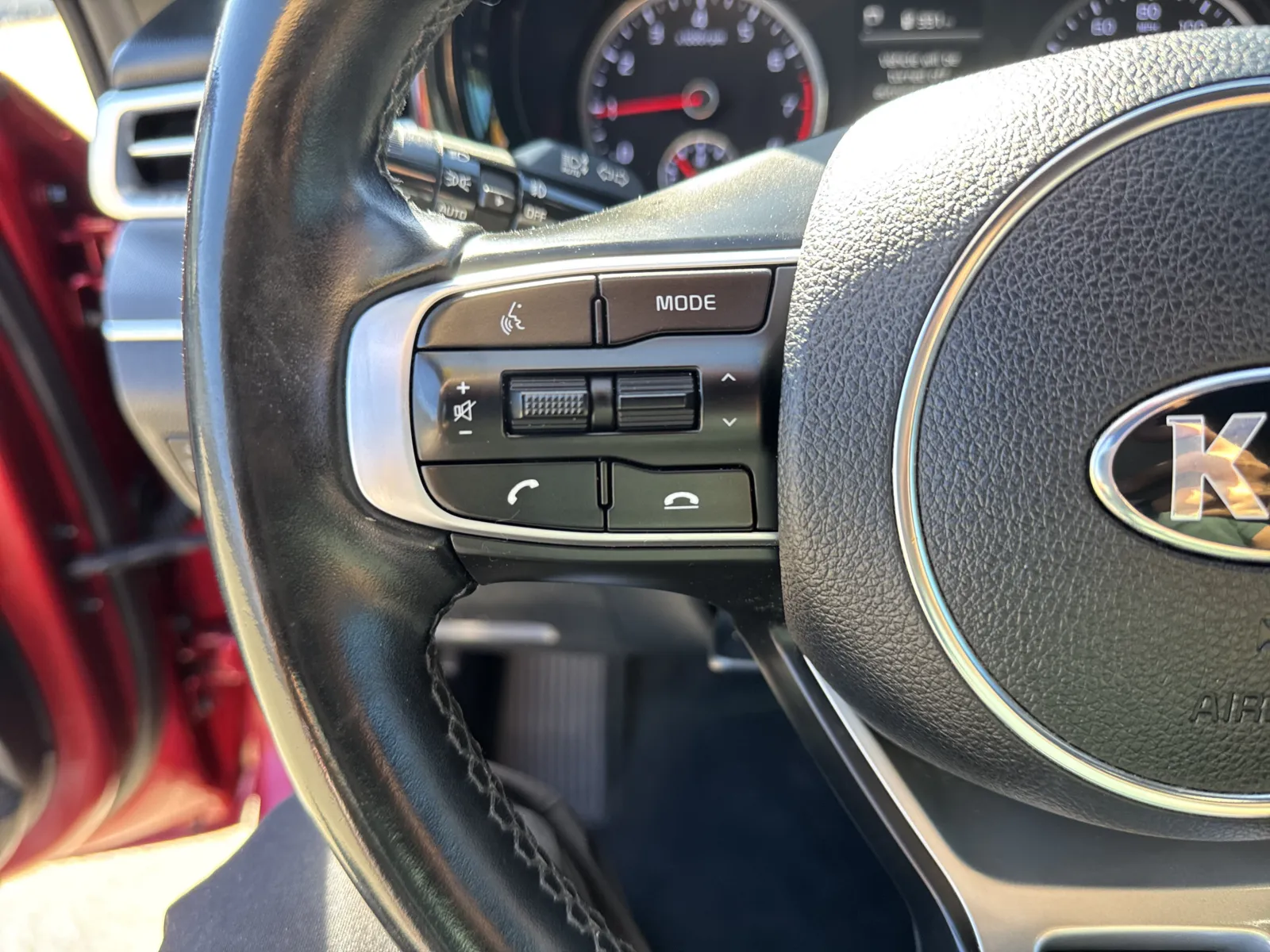 Kia K5 photo 18