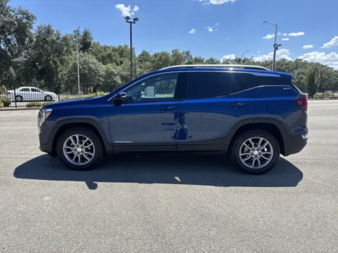More photos of 2023 GMC Terrain SLT at Park Marina Motors, CA