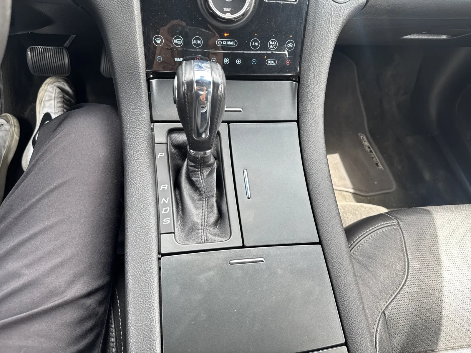 Ford Taurus photo 20