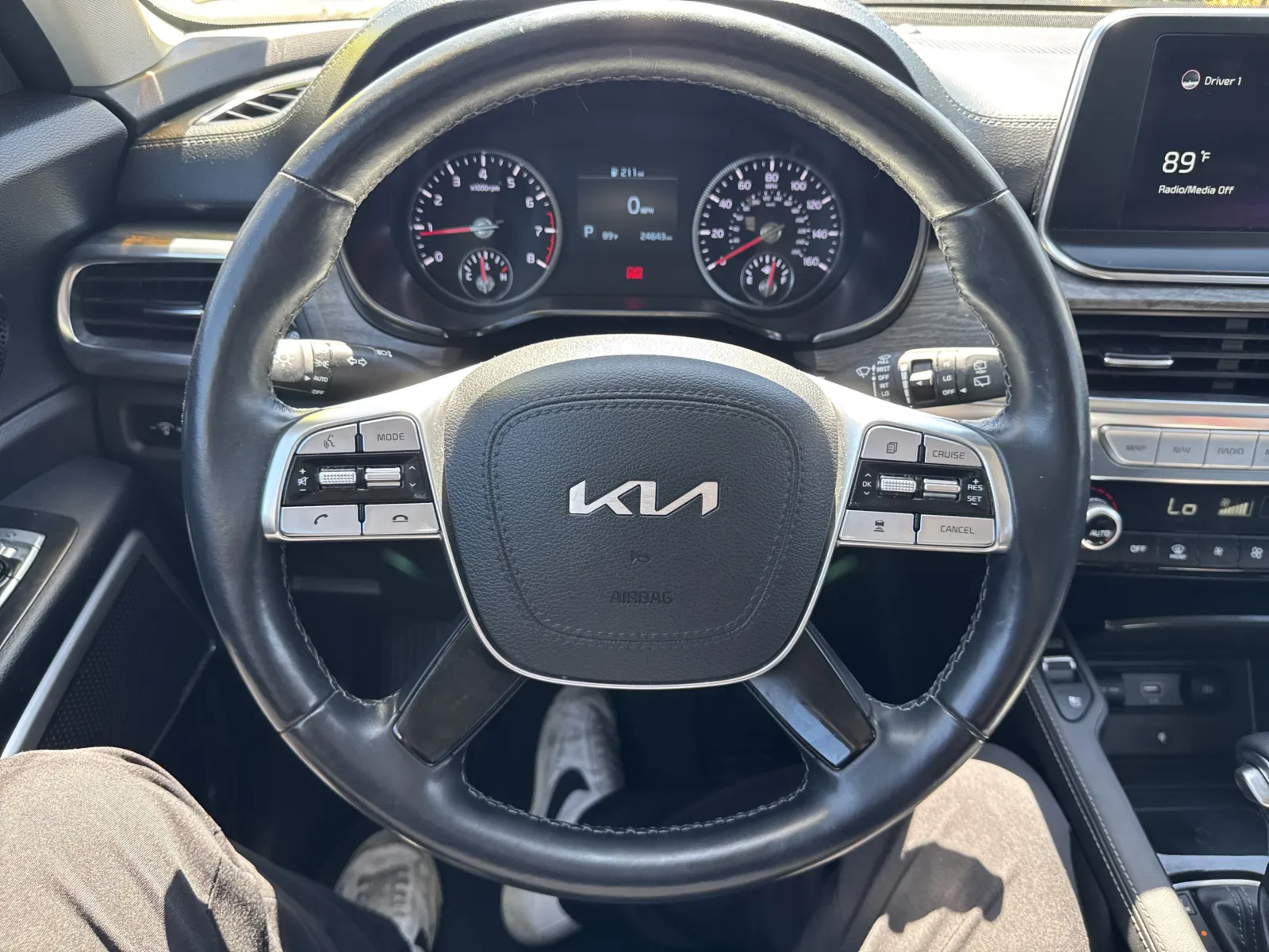 Kia Telluride photo 17