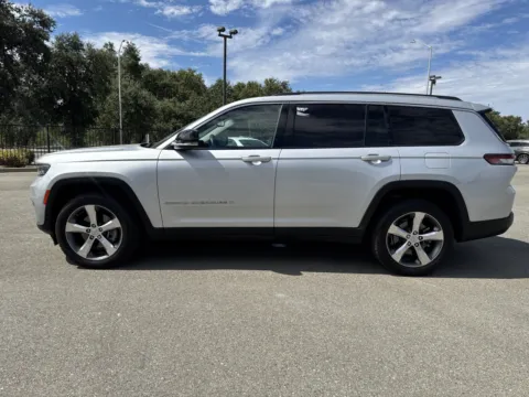 More photos of 2021 Jeep Grand Cherokee L Limited at Park Marina Motors, CA