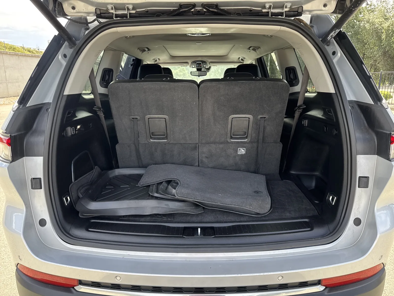 Jeep Grand Cherokee L photo 28