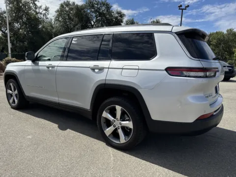 More photos of 2021 Jeep Grand Cherokee L Limited at Park Marina Motors, CA