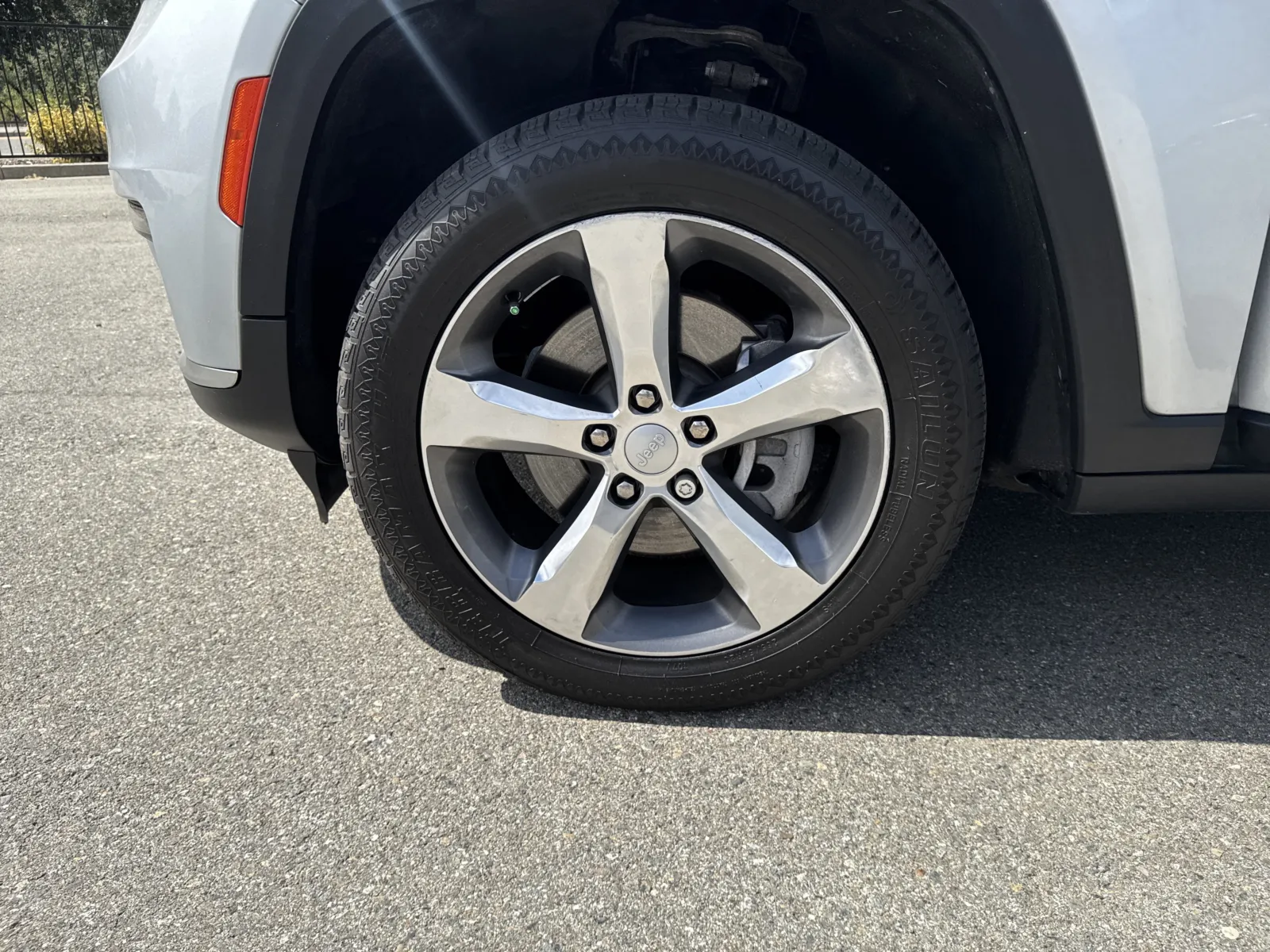 Jeep Grand Cherokee L photo 27