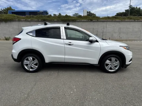 More photos of 2019 Honda HR-V EX at Park Marina Motors, CA