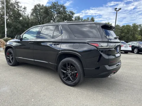 More photos of 2021 Chevrolet Traverse Premier at Park Marina Motors, CA
