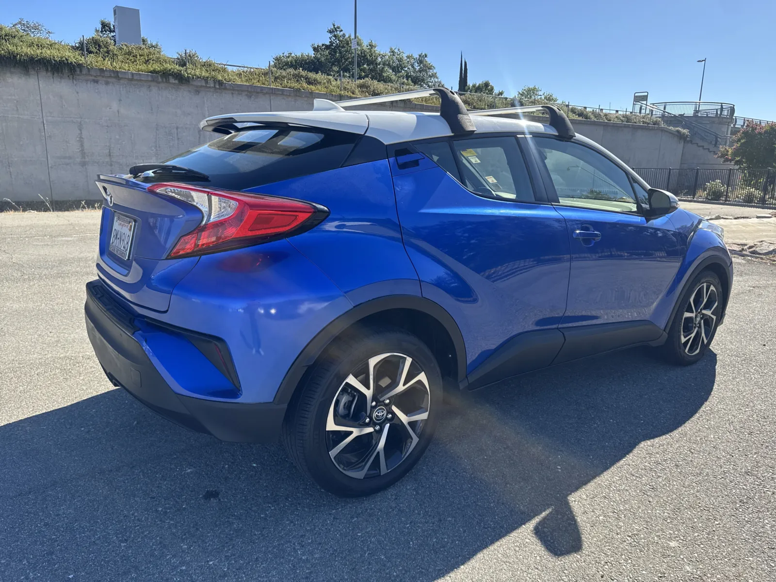 Toyota C-HR photo 7