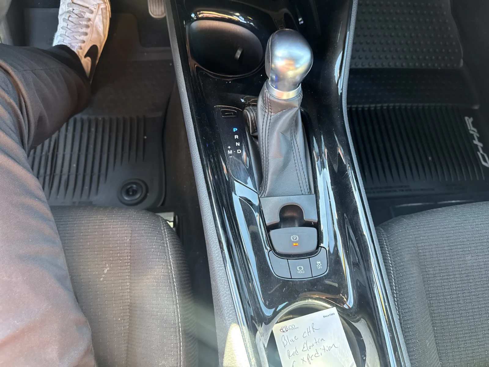 Toyota C-HR photo 20