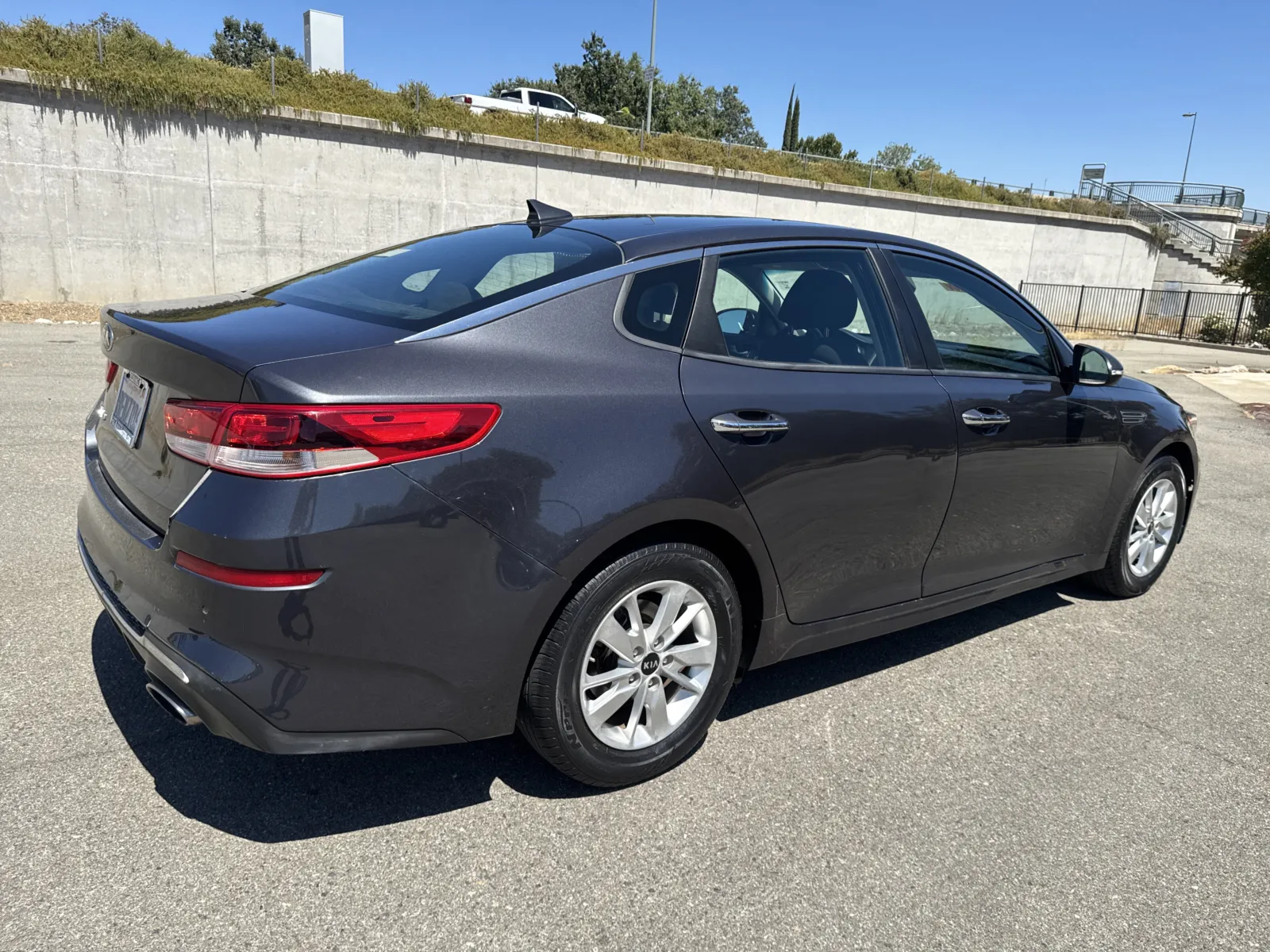 Kia Optima photo 8