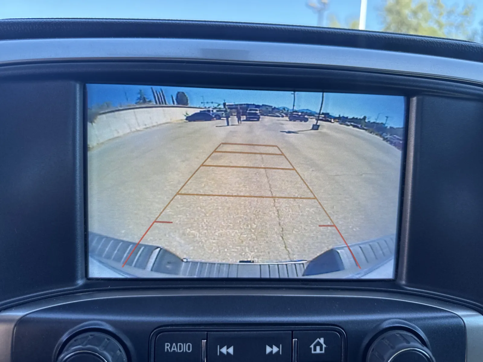 Chevrolet Silverado photo 22