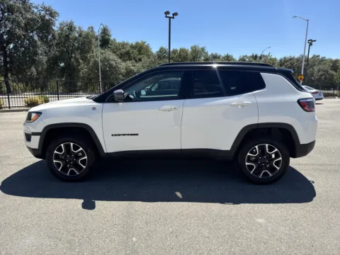 More photos of 2021 Jeep Compass Trailhawk at Park Marina Motors, CA