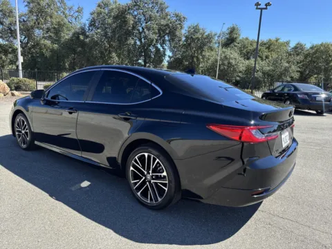 More photos of 2025 Toyota Camry XLE at Park Marina Motors, CA