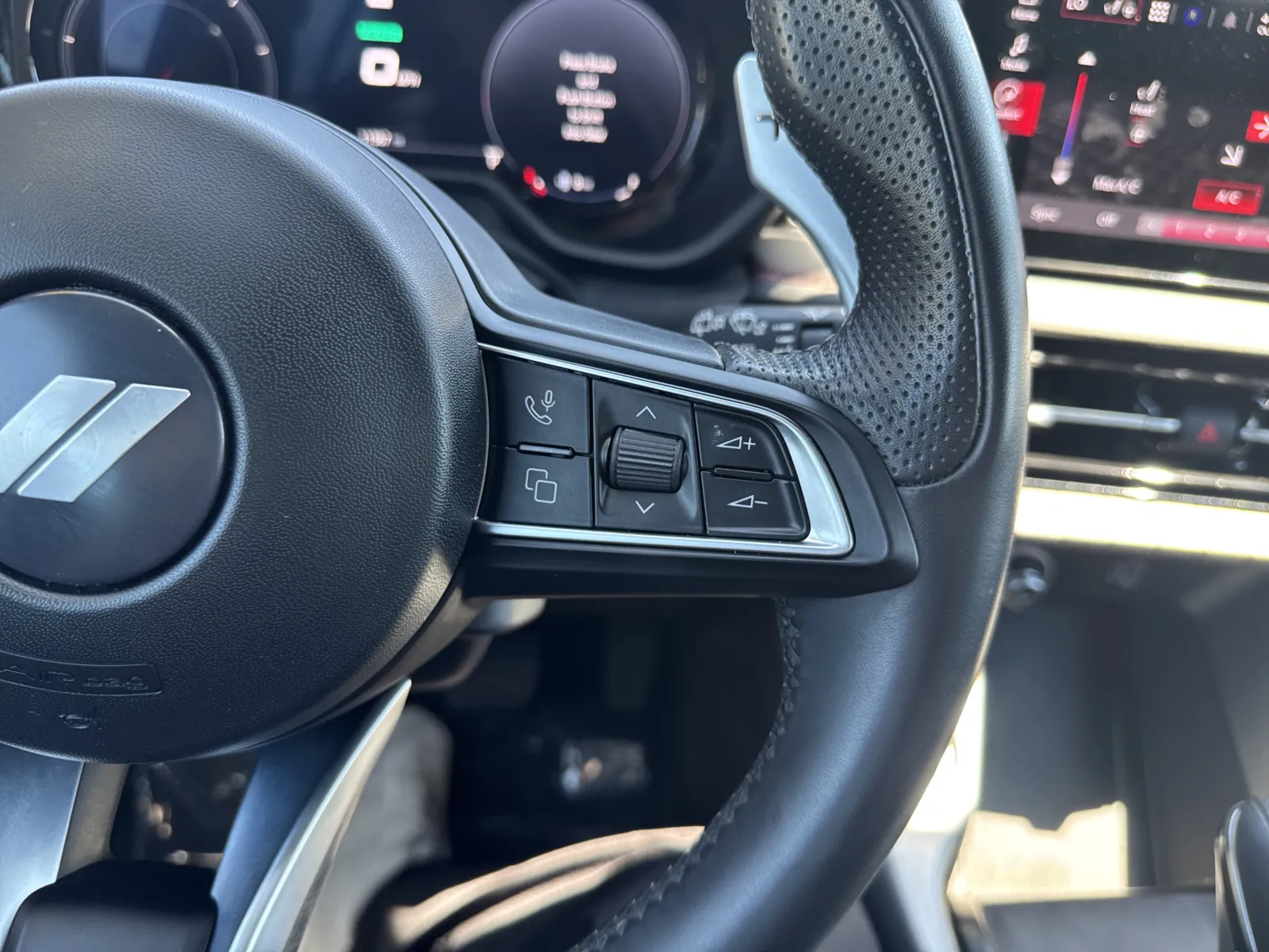 Dodge Hornet photo 19