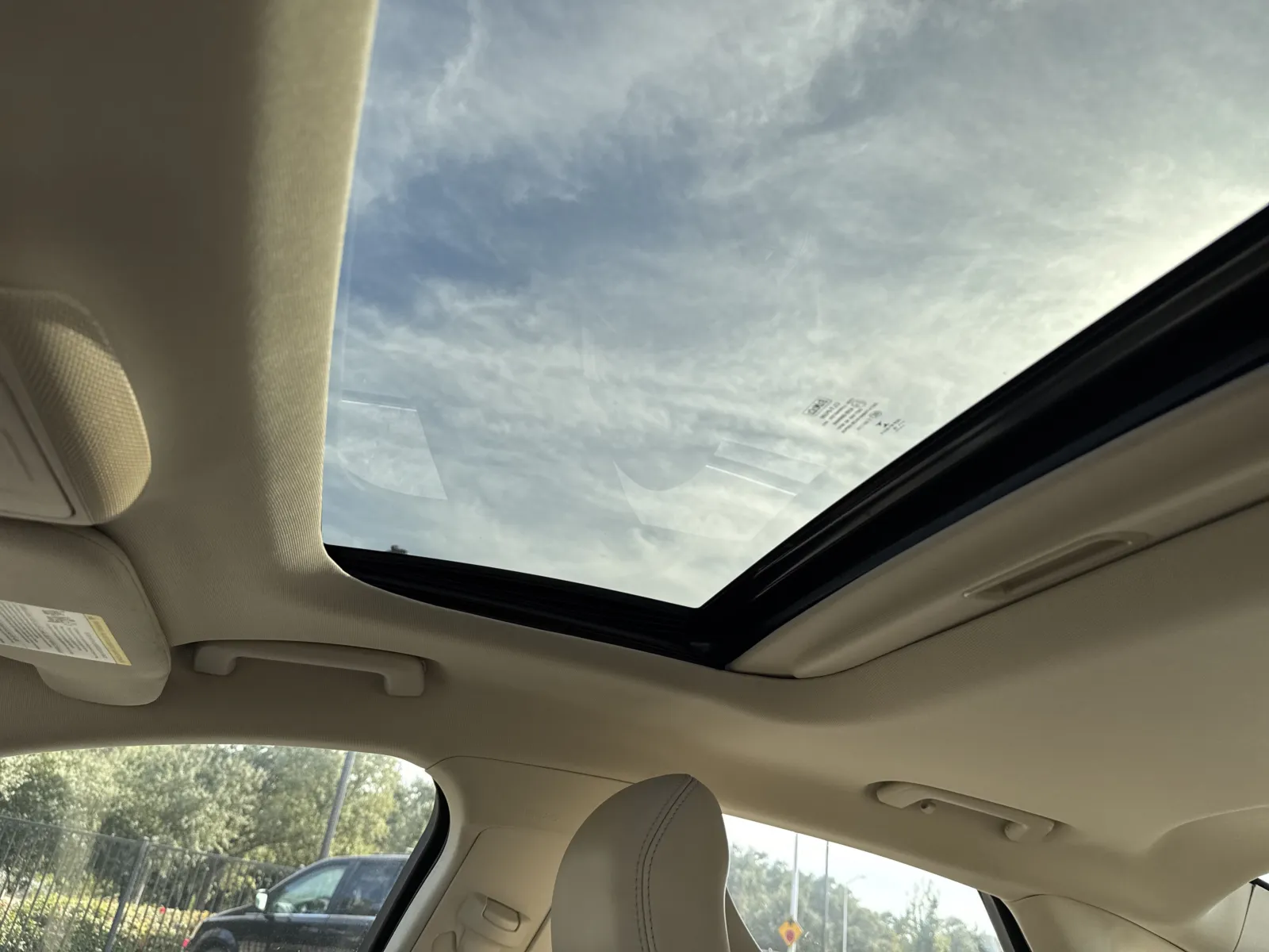 Lincoln MKZ photo 25
