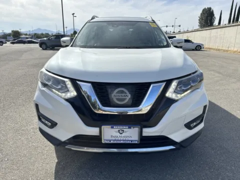 More photos of 2017 Nissan Rogue SL at Park Marina Motors, CA
