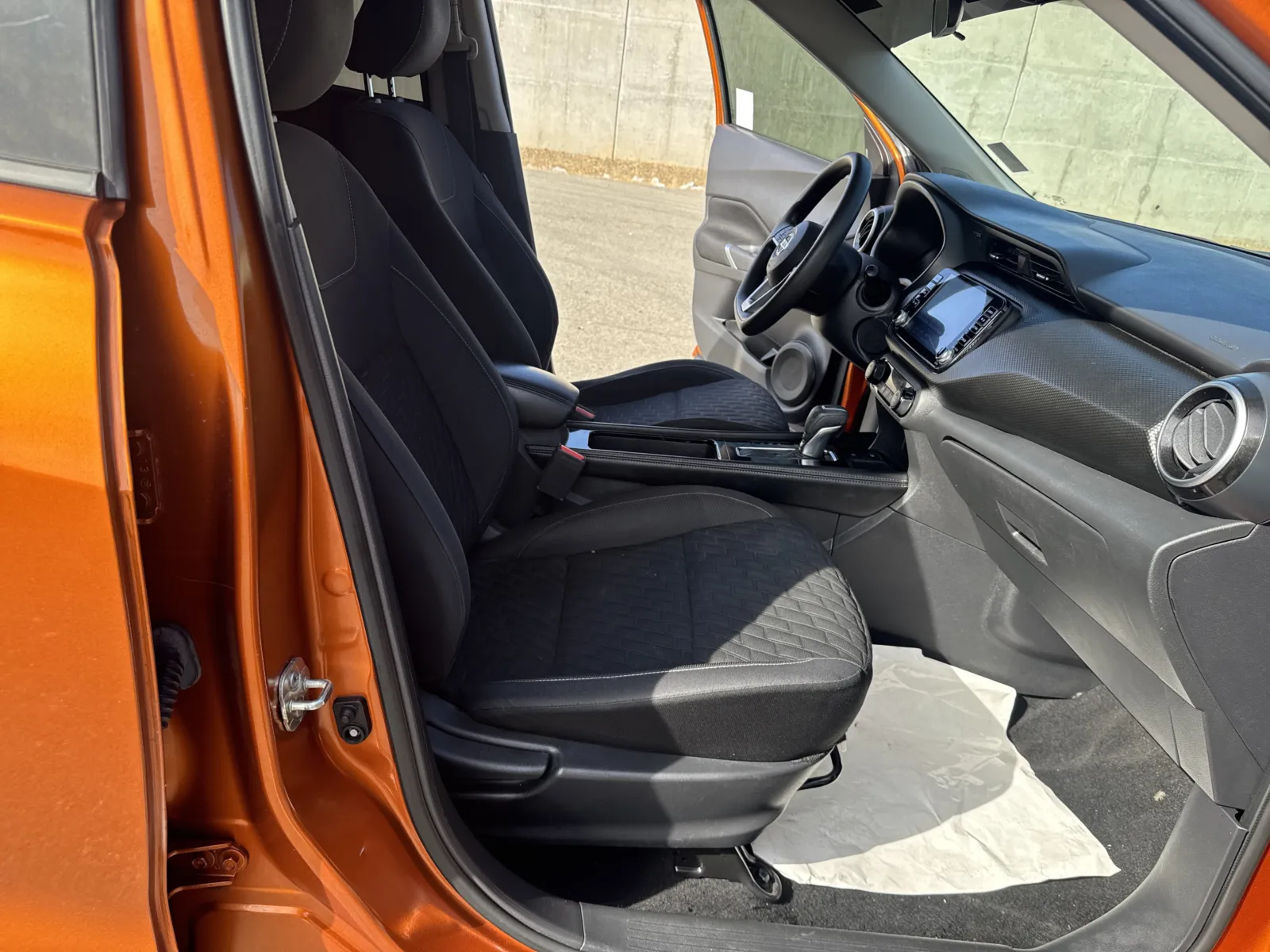 Nissan Kicks photo 14